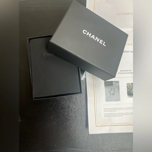 RARE CHANEL DOUBLE DANGLE EARRINGS - Picture 3 of 17